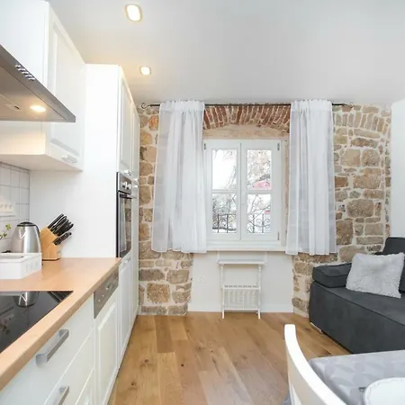 Teatro Apartment