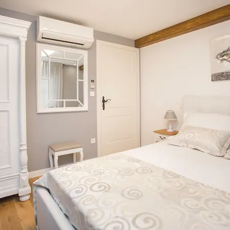 Apartment Teatro *