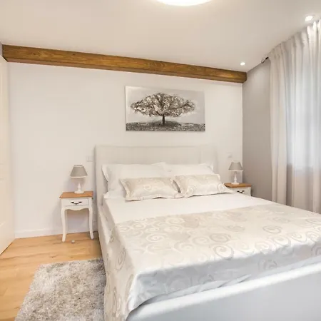 Apartamento Teatro Šibenik