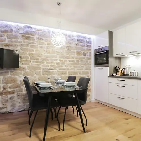 Apartment Teatro *